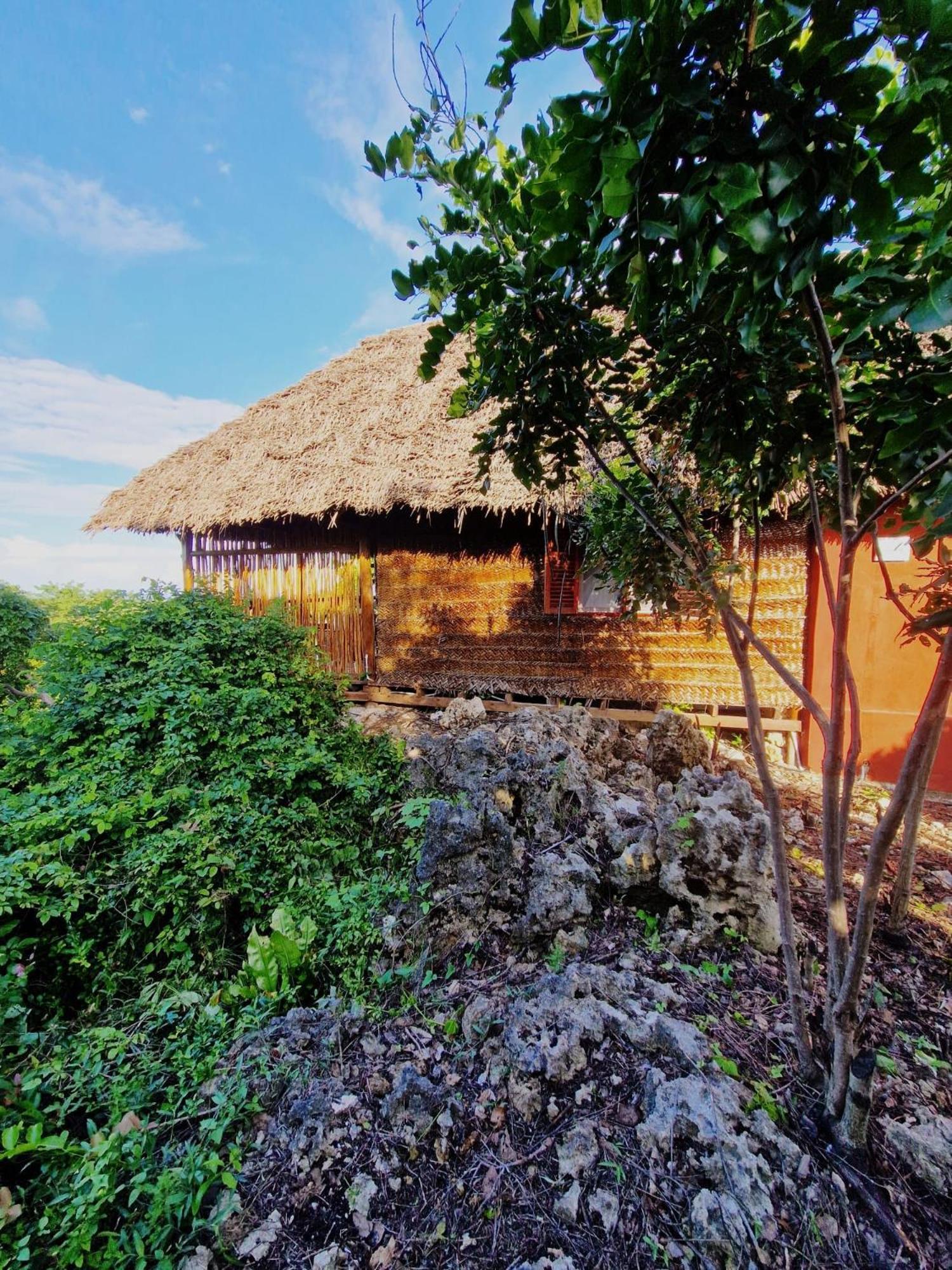Monkey Mountain Lodge Mtende Exterior foto